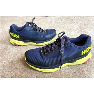 Hoka size 7.5